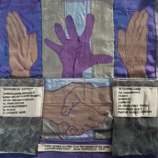 Quiltblock about hands and pockets